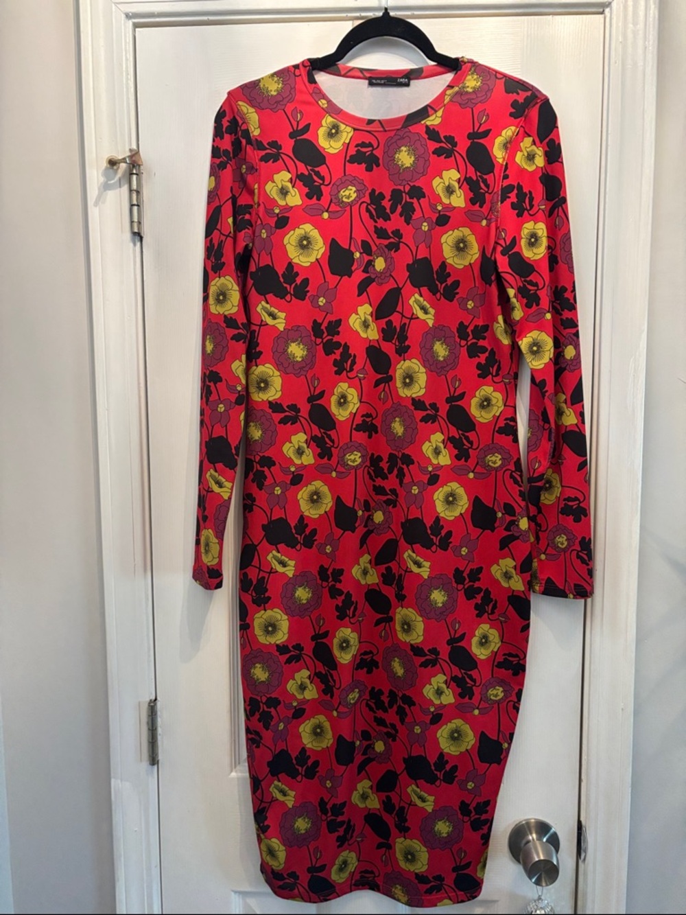 Zara Women's Pink Floral Long-Sleeve Sheath Dress